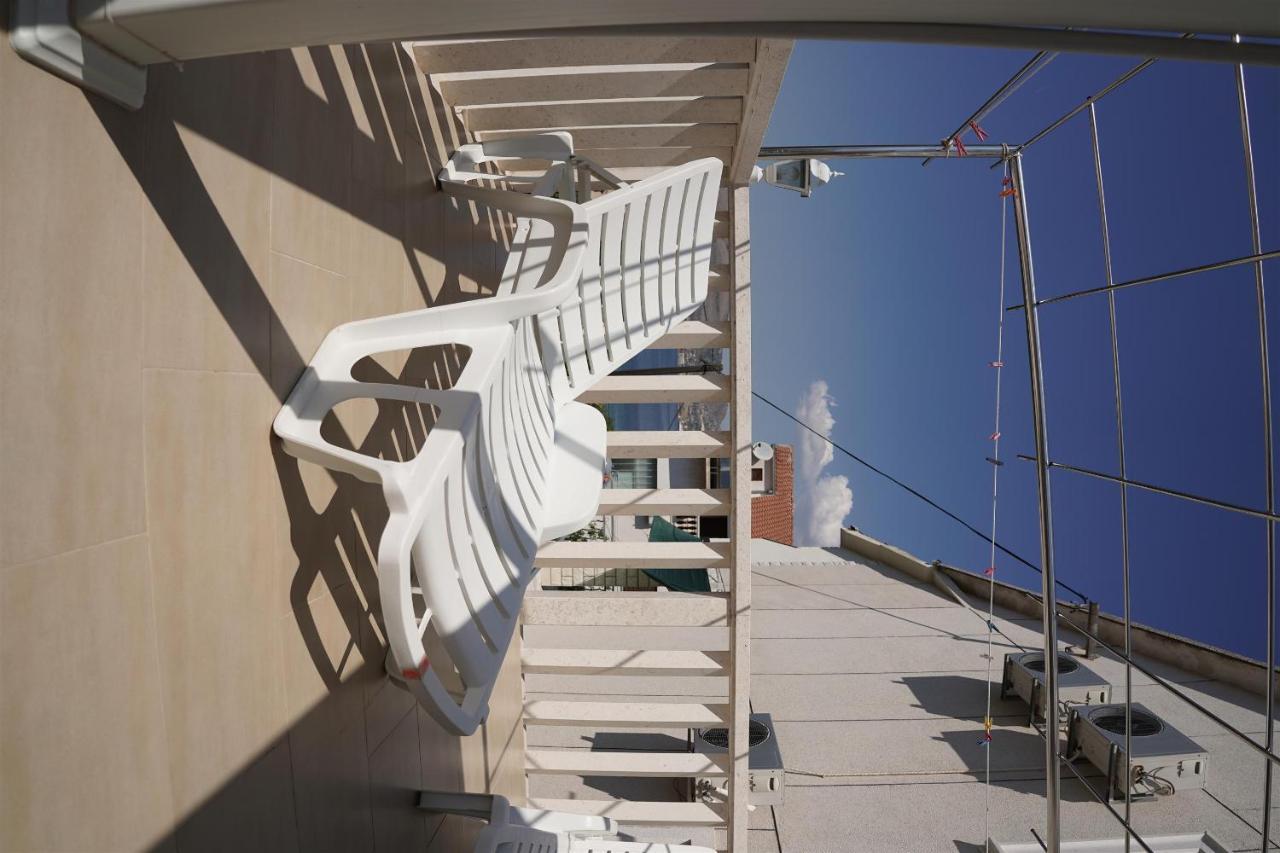 Apartments Mare Трогір Екстер'єр фото