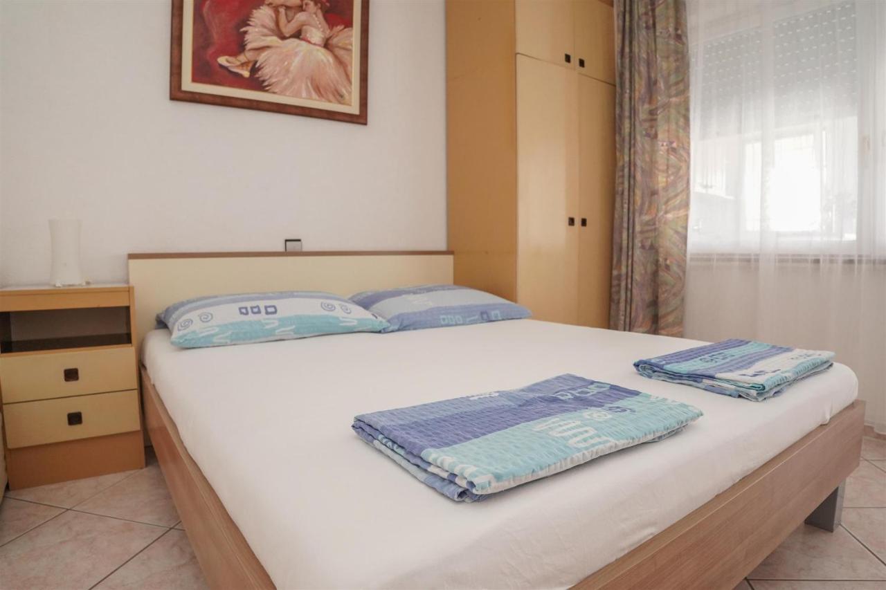 Apartments Mare Трогір Номер фото